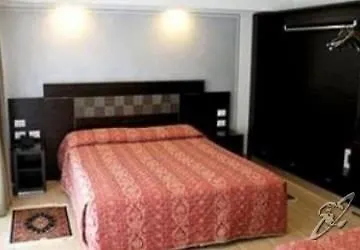 アラ ビアンカ 3*