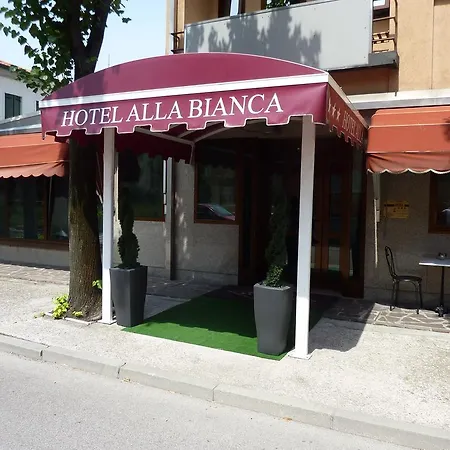 阿拉比安卡酒店 马格拉