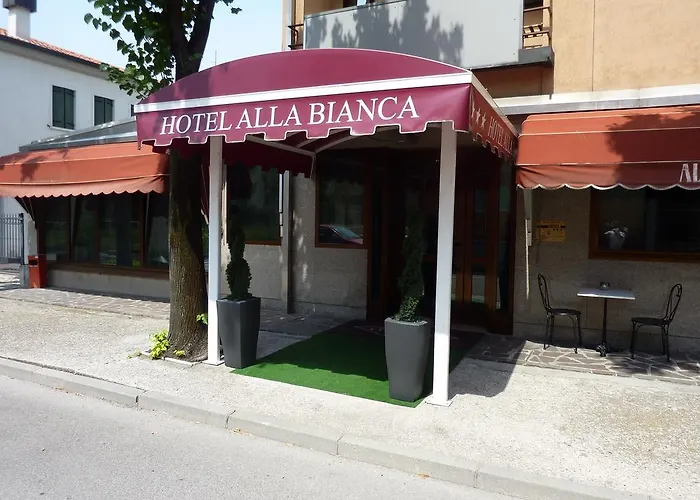 阿拉比安卡酒店 马格拉