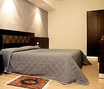 阿拉比安卡酒店 3* 马格拉